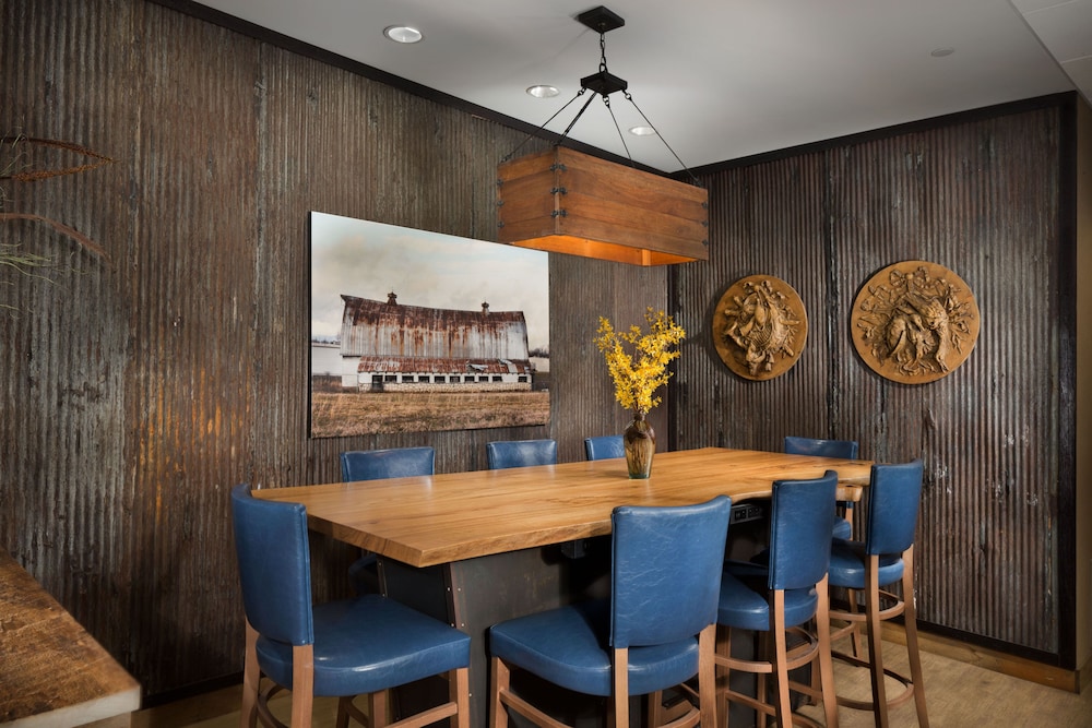 Holiday Inn Asheville East Blue Ridge PKWY by IHG - photo 24