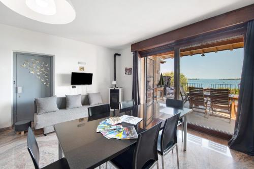 Villa Felice — 4-Star Luxury Hotel in San Felice Del Benaco, Italy