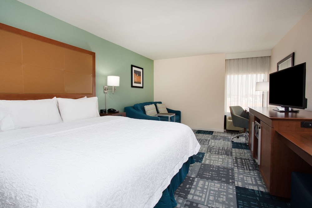 Hampton Inn Norcross - photo 13
