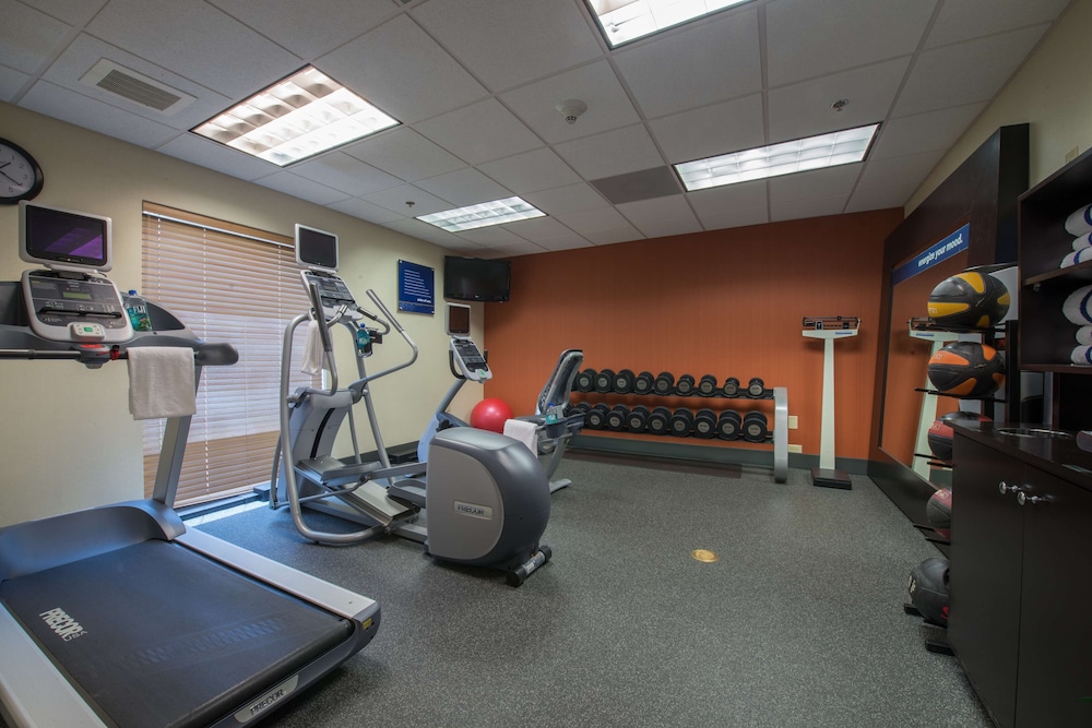 Hampton Inn Easley - photo 43