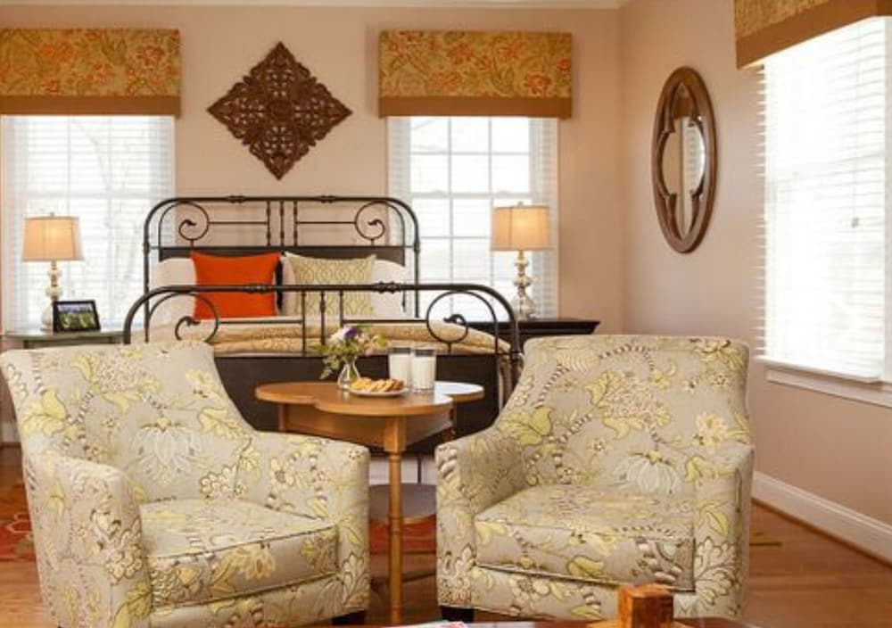 Hillbrook Inn - photo 22