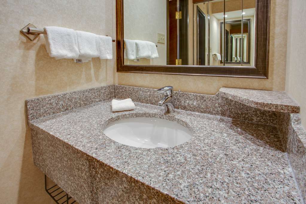 Drury Inn & Suites Terre Haute - photo 20