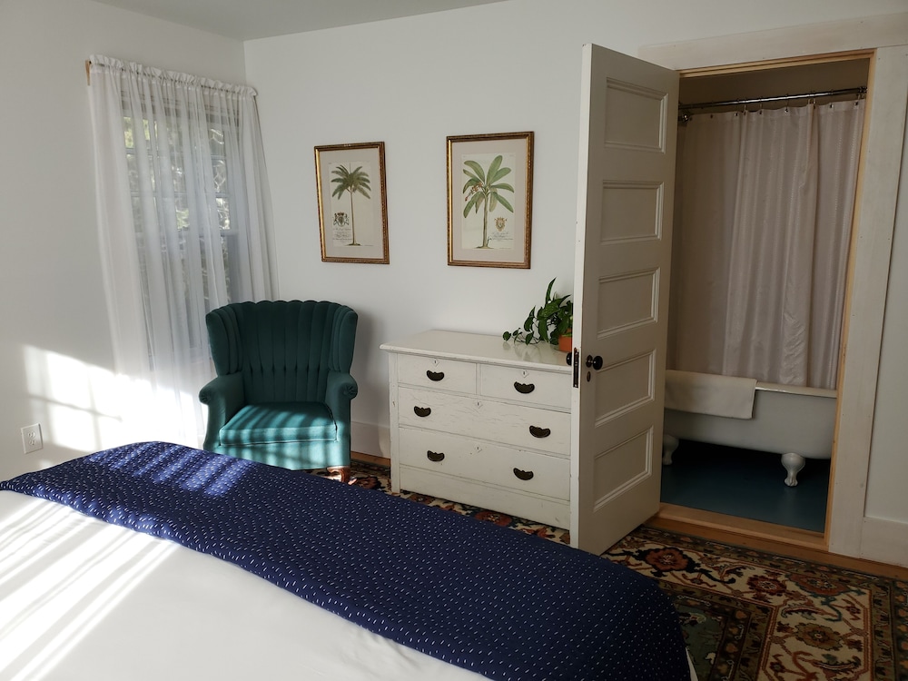 Harbourside Inn - photo 57