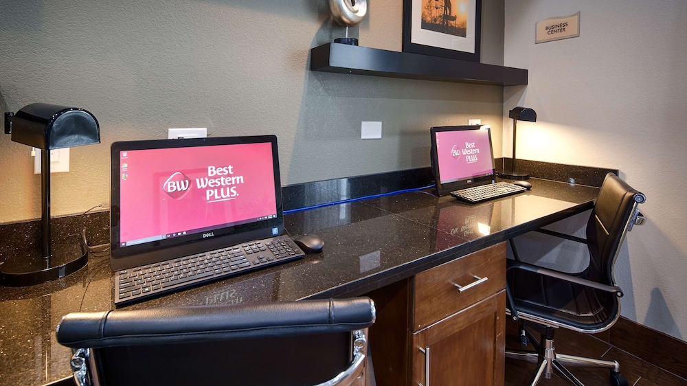 Best Western Plus Denver City Hotel and Suites - photo 19