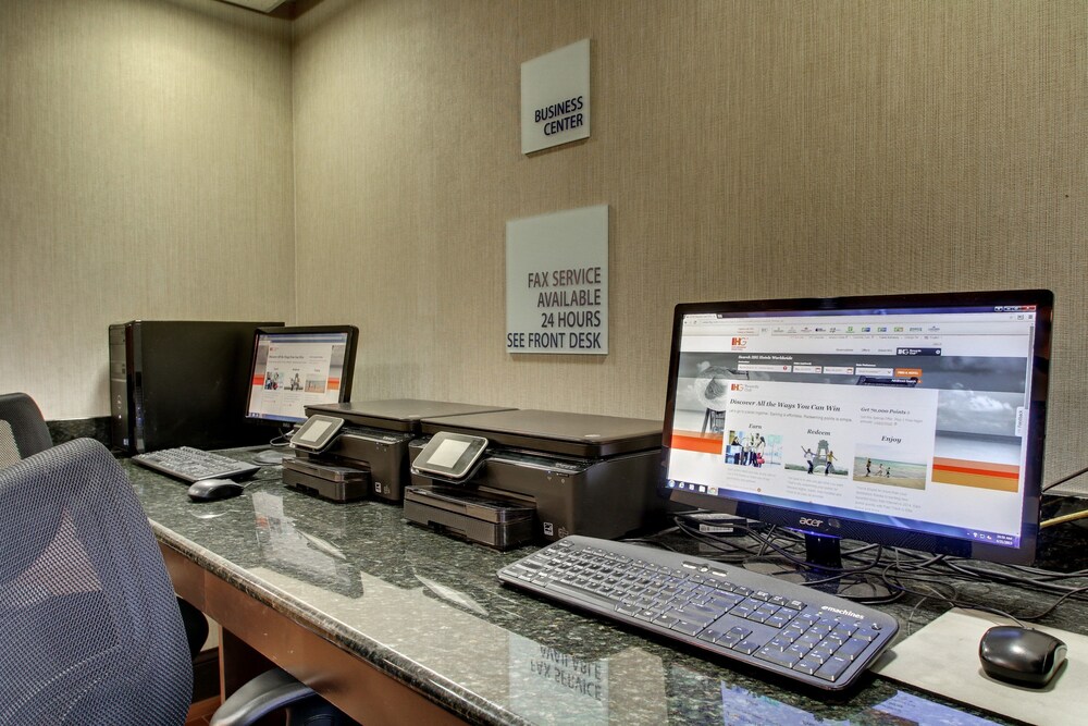 Holiday Inn Express Fort Campbell Oak Grove by IHG - photo 25