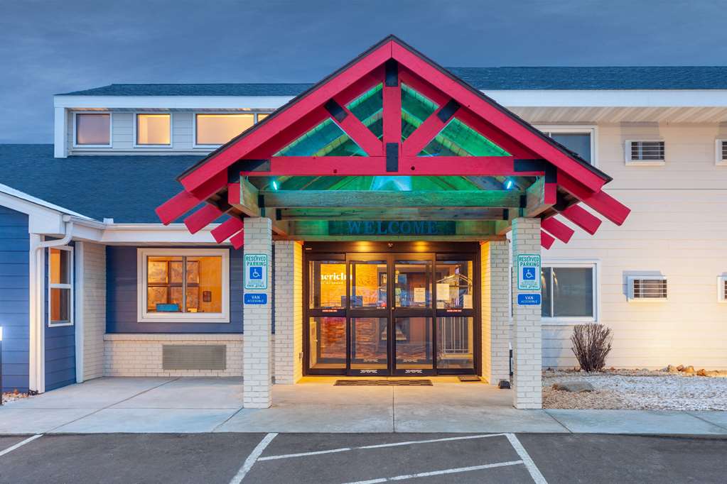 AmericInn by Wyndham New Richmond - photo 7