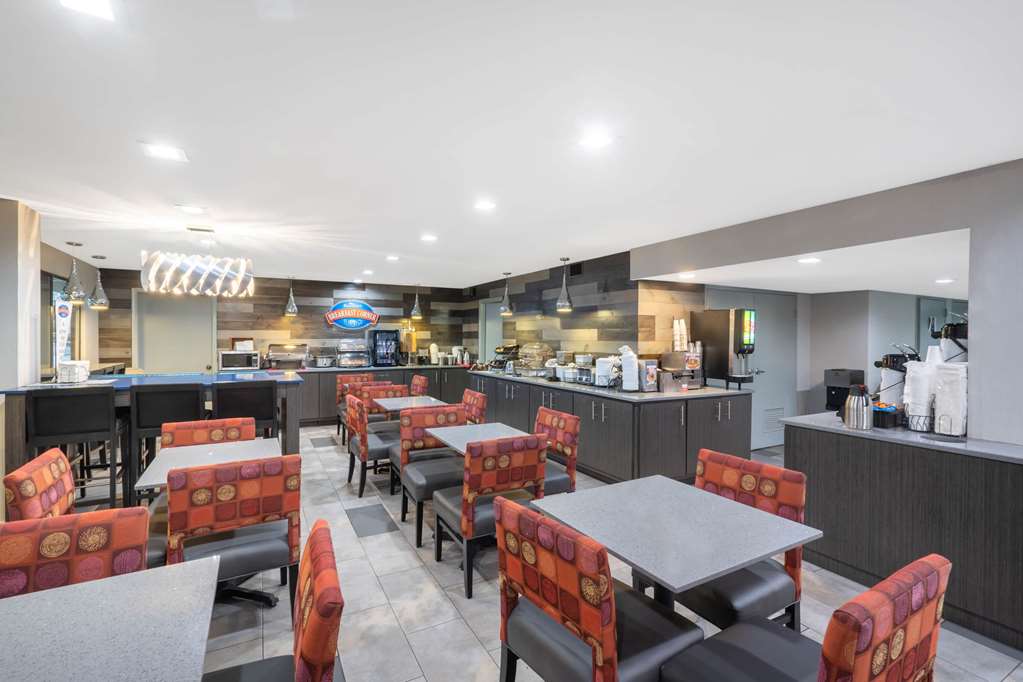 Baymont by Wyndham Murfreesboro - photo 22