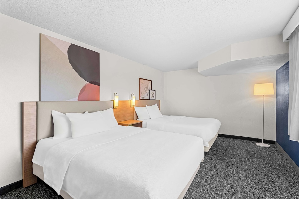 Spark by Hilton Cedar Falls - photo 20