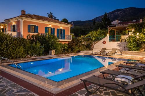 Villa Rudi — 4-Star Luxury Hotel in Kefalonia, Greece