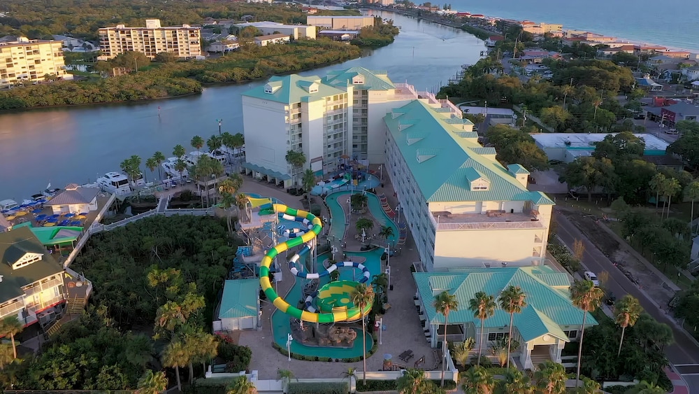 Harbourside Resort a New Hotel Collection Property - last minute hotel in Indian Rocks Beach