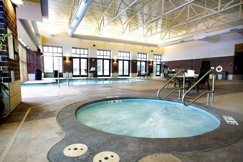Riverside Casino & Golf Resort - photo 5