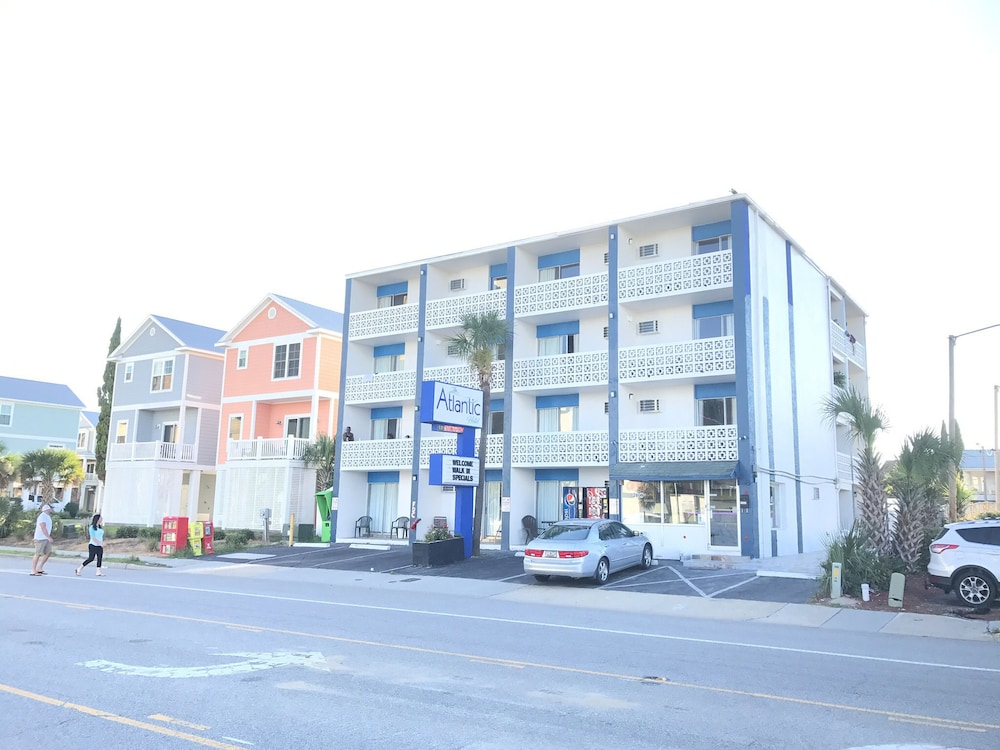 The Atlantic Hotel - last minute hotel in Myrtle Beach