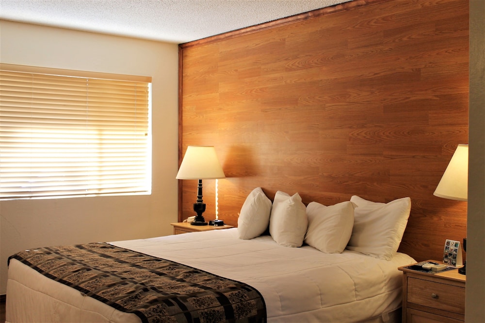 Big Pines Mountain House - photo 32