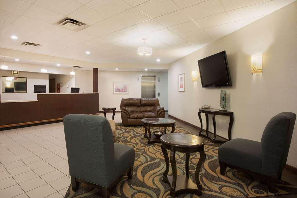 Super 8 by Wyndham Grove City - photo 6