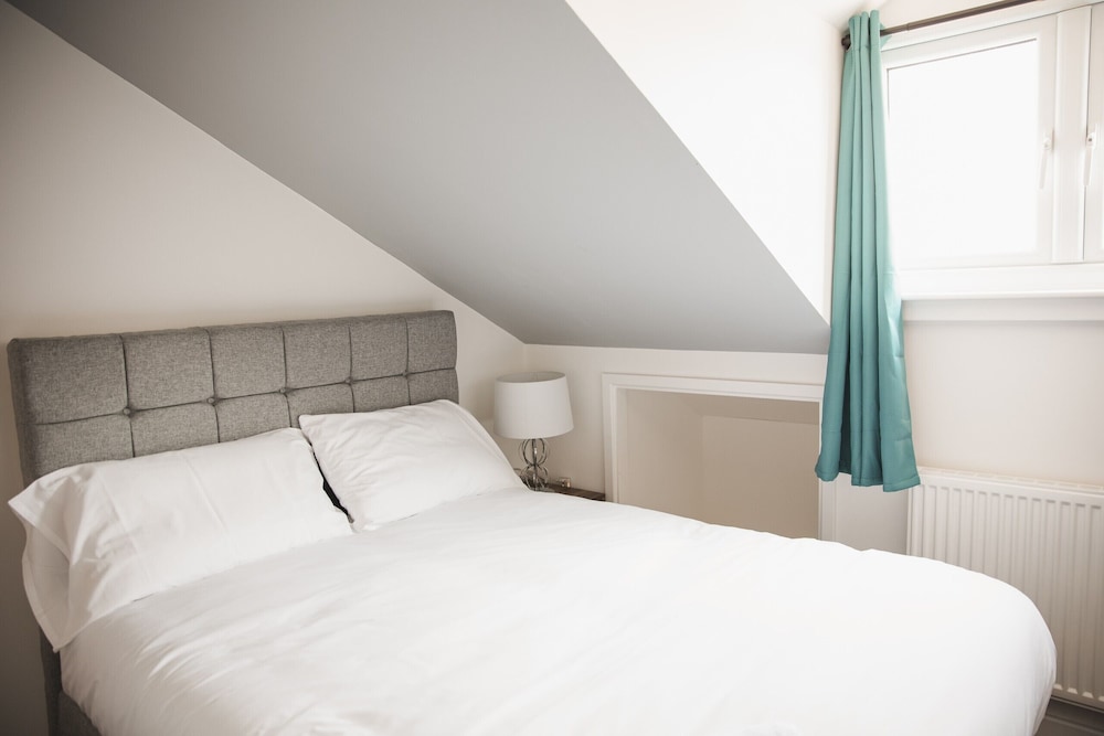 Room in Guest Room Large Double Room in Leicester in Leicester, United Kingdom