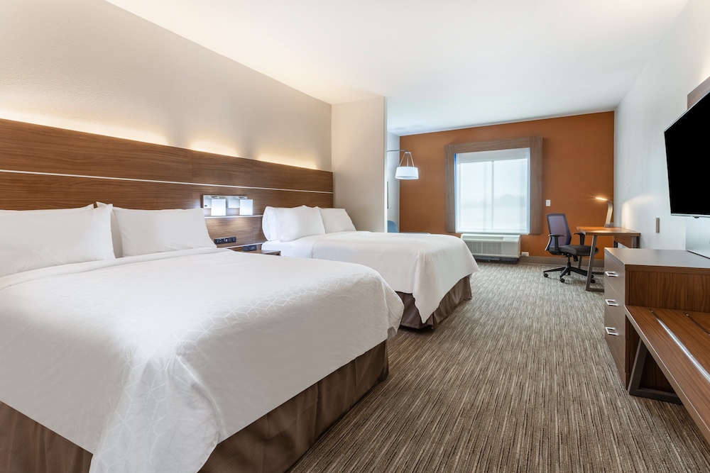Holiday Inn Express & Suites Kearney by IHG - photo 13