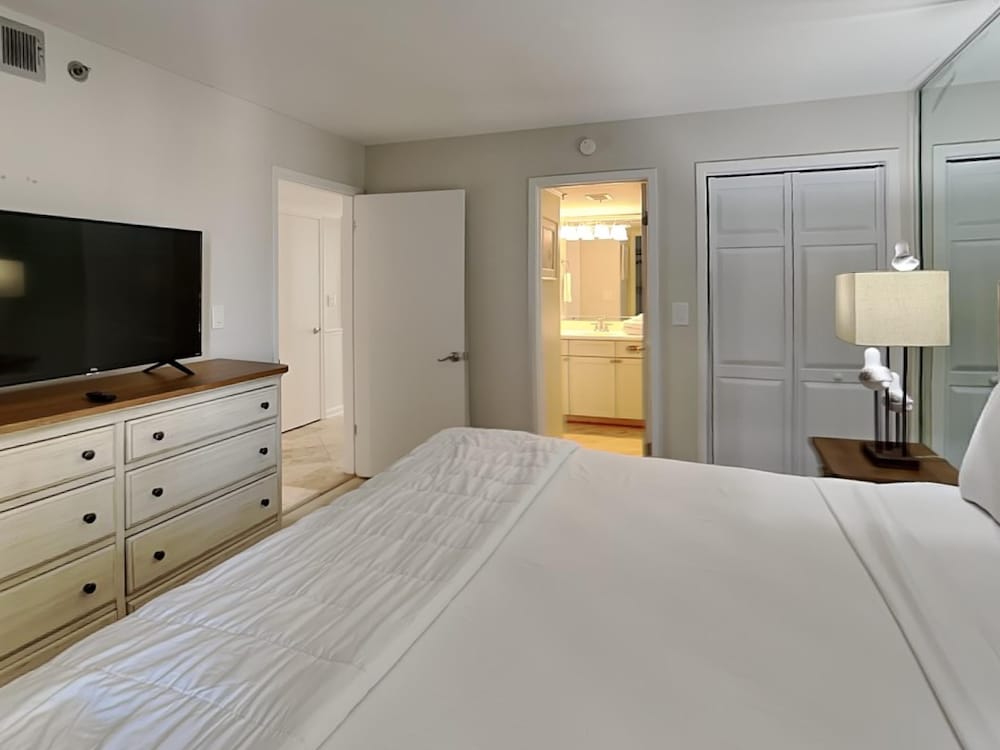 Edgewater Beach & Golf Resort VII by Resort Collection - photo 16