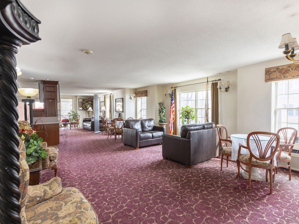 Mansion View Inn and Suite - photo 3