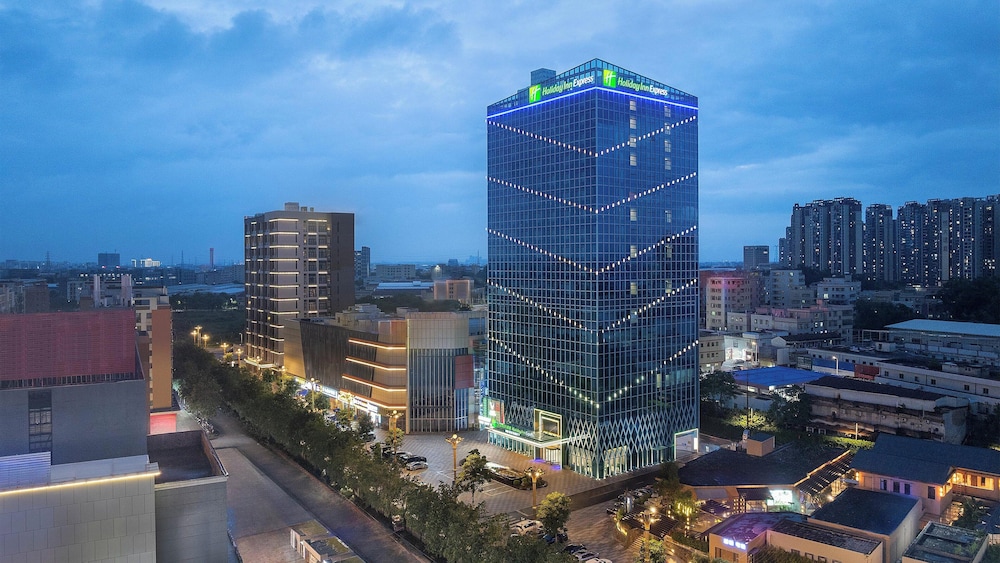 Holiday Inn Express Foshan Sanshui by IHG in Foshan, People's Republic of China
