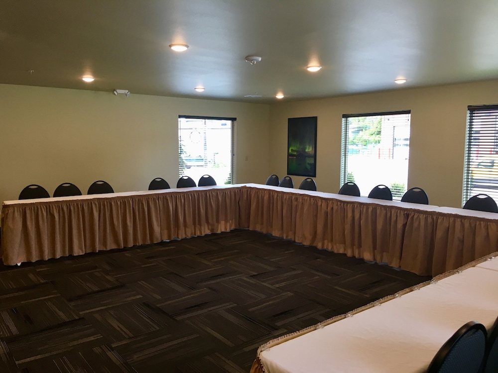 Aspen Suites Hotel Sitka - photo 24