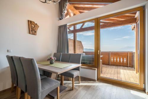 Eggerhof Familiennestl — 4-Star Luxury Hotel in Verano, Italy