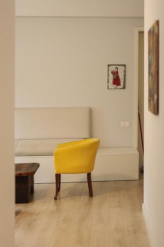 Mtatsminda Cozy Apt: Central & Comfy By Wehost
