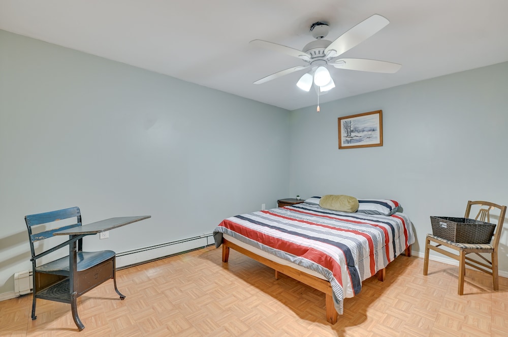 Charming New York Chalet w Hot Tub & Game Room