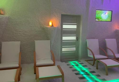 Triumph - carbon neutral hotel in Skhidnytsya