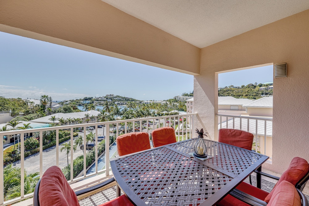 Walk to Beach St Thomas Condo with Balconies — 4-Star Luxury Hotel in Charlotte Amalie, U.S. Virgin Islands