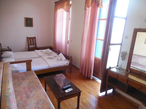 Adonis Rooms — Skopelos — photo 2
