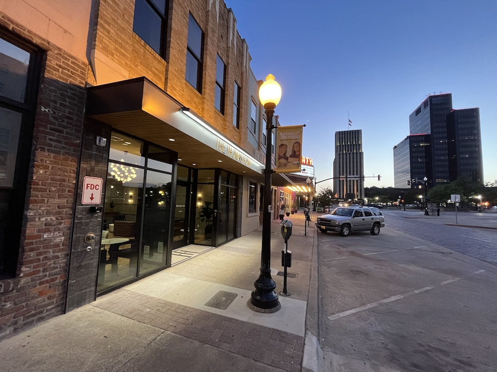 The Thomas Hotel - photo 16