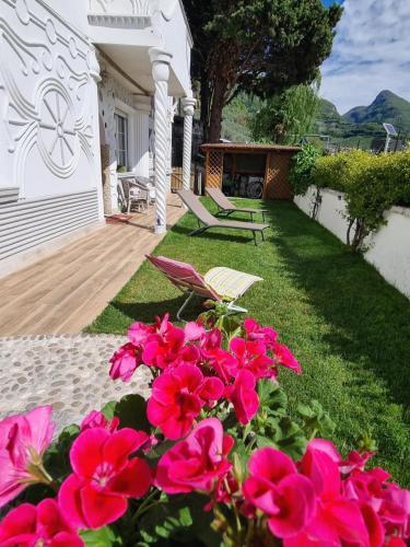 La Casa Delle Fiabe — 4-Star Luxury Hotel in Riva Del Garda, Italy