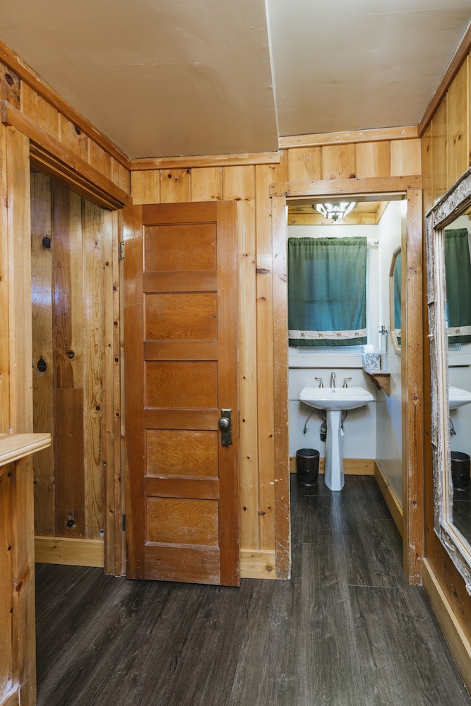Tamarack Lodge and Resort - photo 26