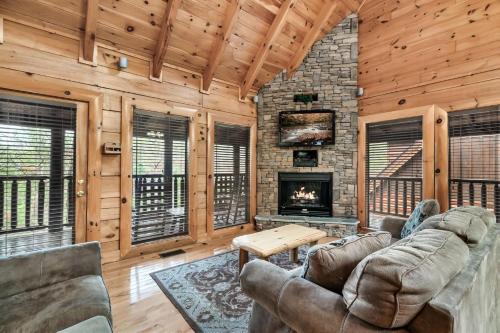 Star Struck - carbon neutral hotel in Sevierville
