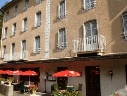 Logis Hôtel de la Paix — hotel in Champeix