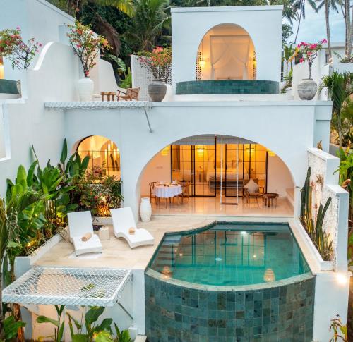 Casa Granada 5 Ubud — 4-Star Luxury Hotel in Ubud, Indonesia