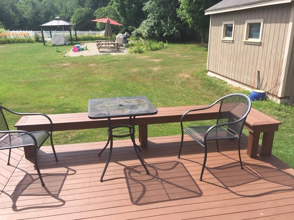 Coast Village Inn & Cottages - photo 25