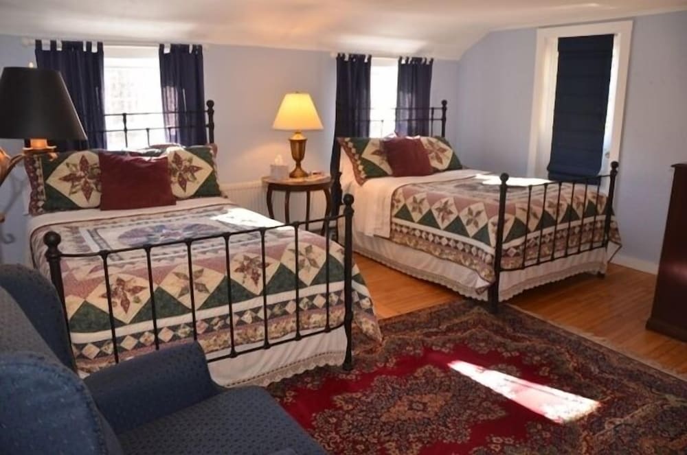 Cornwall Inn and Lodge - photo 12