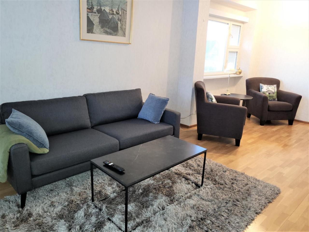 Cosy 1 bedroom apartment with terrace and sauna best location — 4-Star Luxury Hotel in Naerpes, Finland