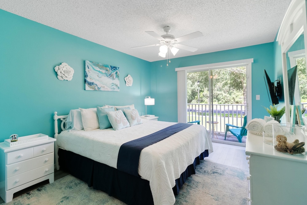 Disney Area 4 bed 3.5 Bathroom Emerald Island - photo 8