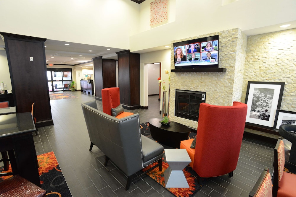 Hampton Inn & Suites Albany At Albany Mall - photo 7