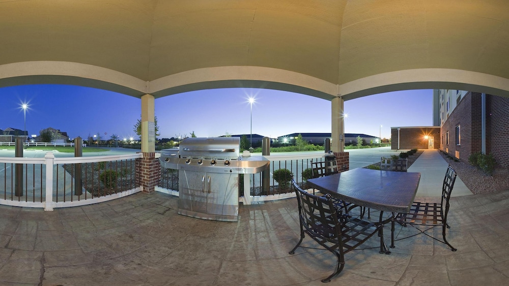 Candlewood Suites Lafayette by IHG - photo 29