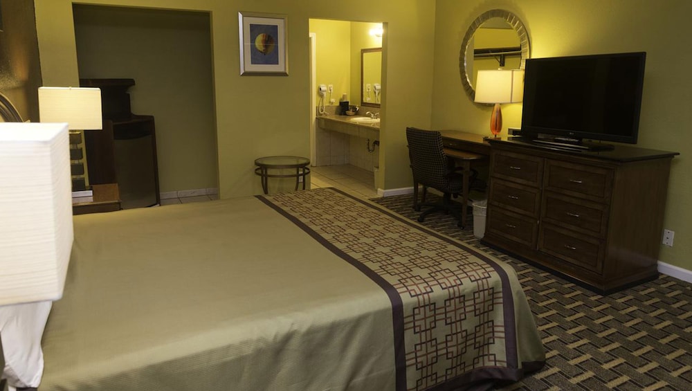 Kings Motel Inglewood - photo 8