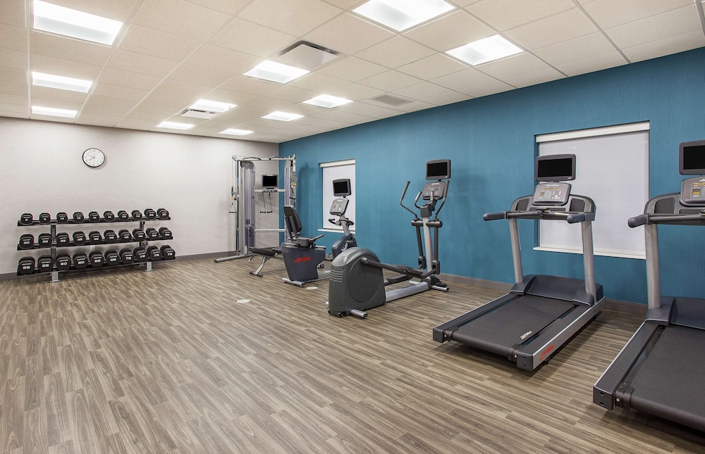 Hampton Inn Simpsonville - photo 19