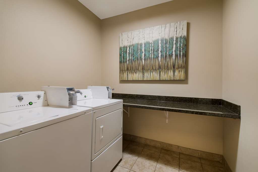Best Western University Inn & Suites - photo 36