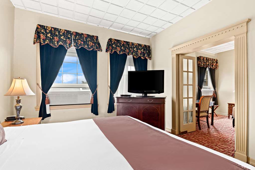 Genetti Hotel SureStay Collection by Best Western - photo 21