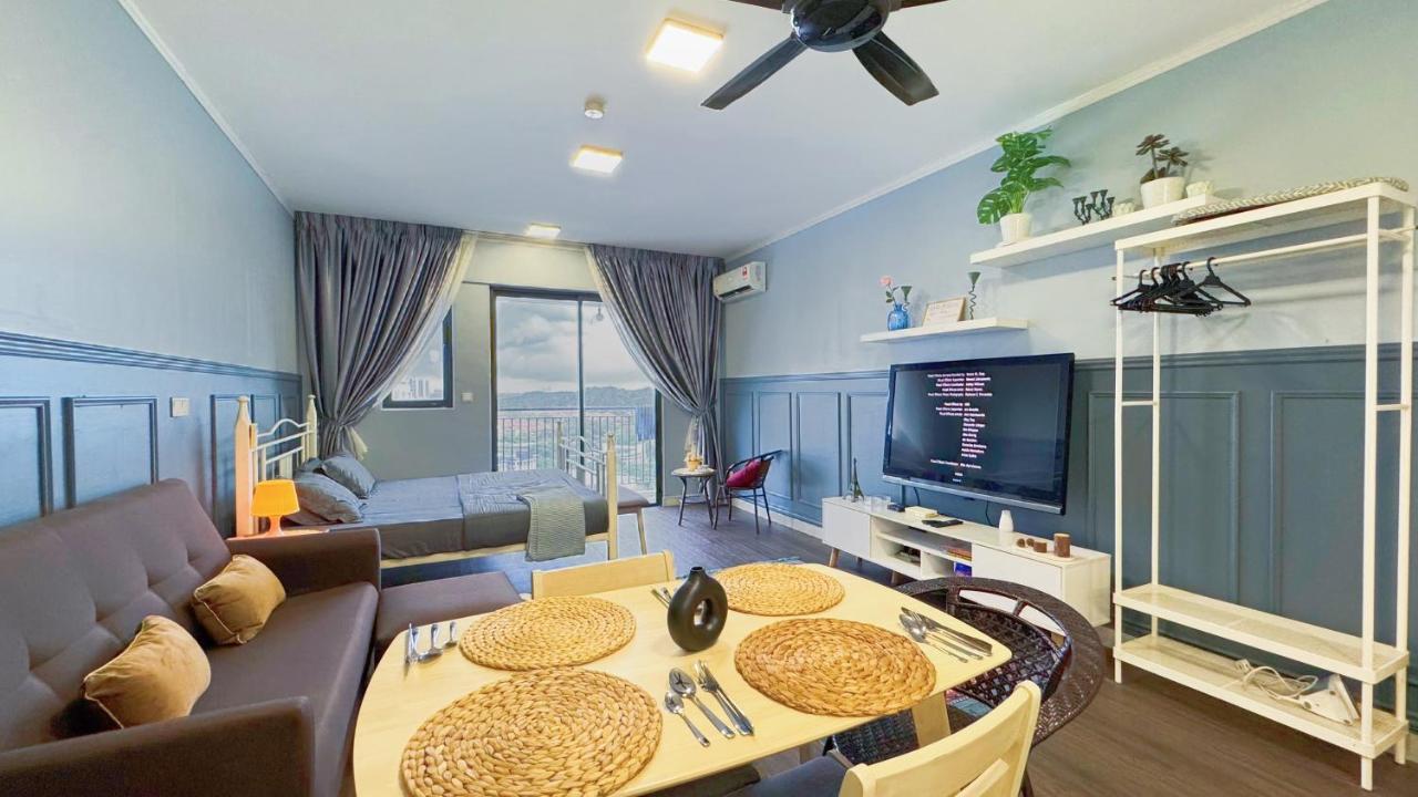 Tiara Imperio Residence with POOL View Air Con Studio Bangi Kajang — 4-Star Luxury Hotel in Kuala Lumpur, Malaysia