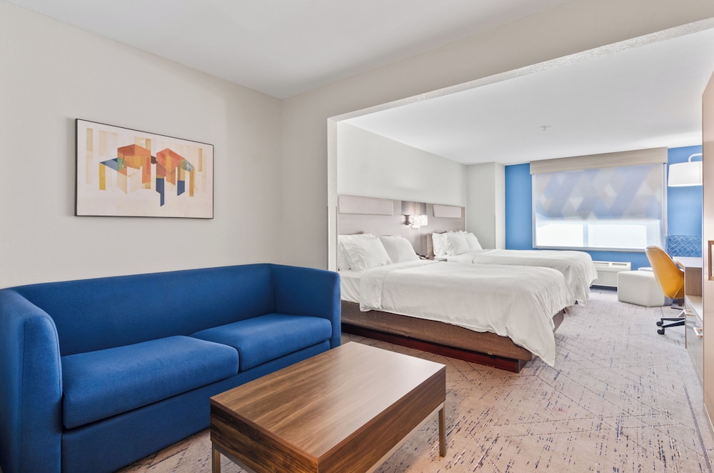 Holiday Inn Express Hotel & Suites Mount Airy by IHG - photo 11