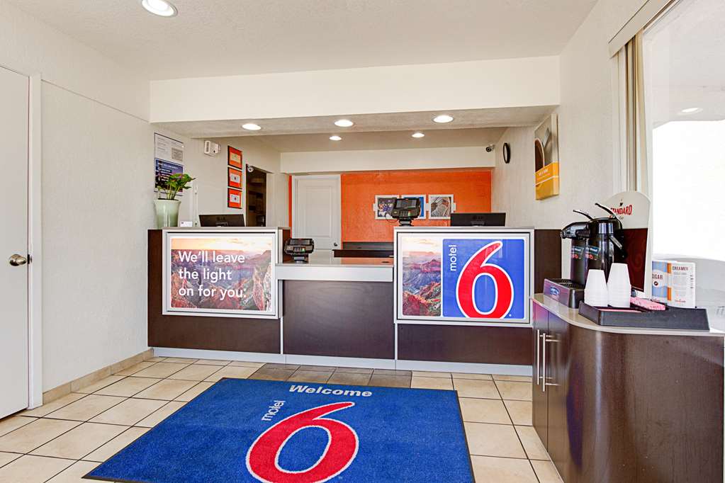 Motel 6 Tempe AZ Scottsdale South - photo 28