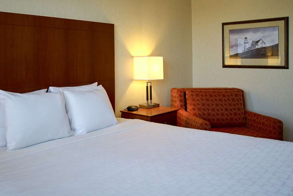 Clarion Hotel Portland Airport ME - photo 7